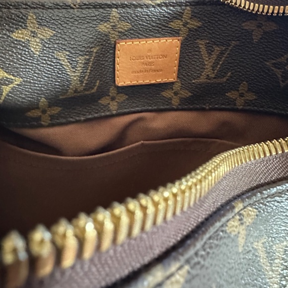 Louis Vuitton Sully MM - Picture 4 of 5